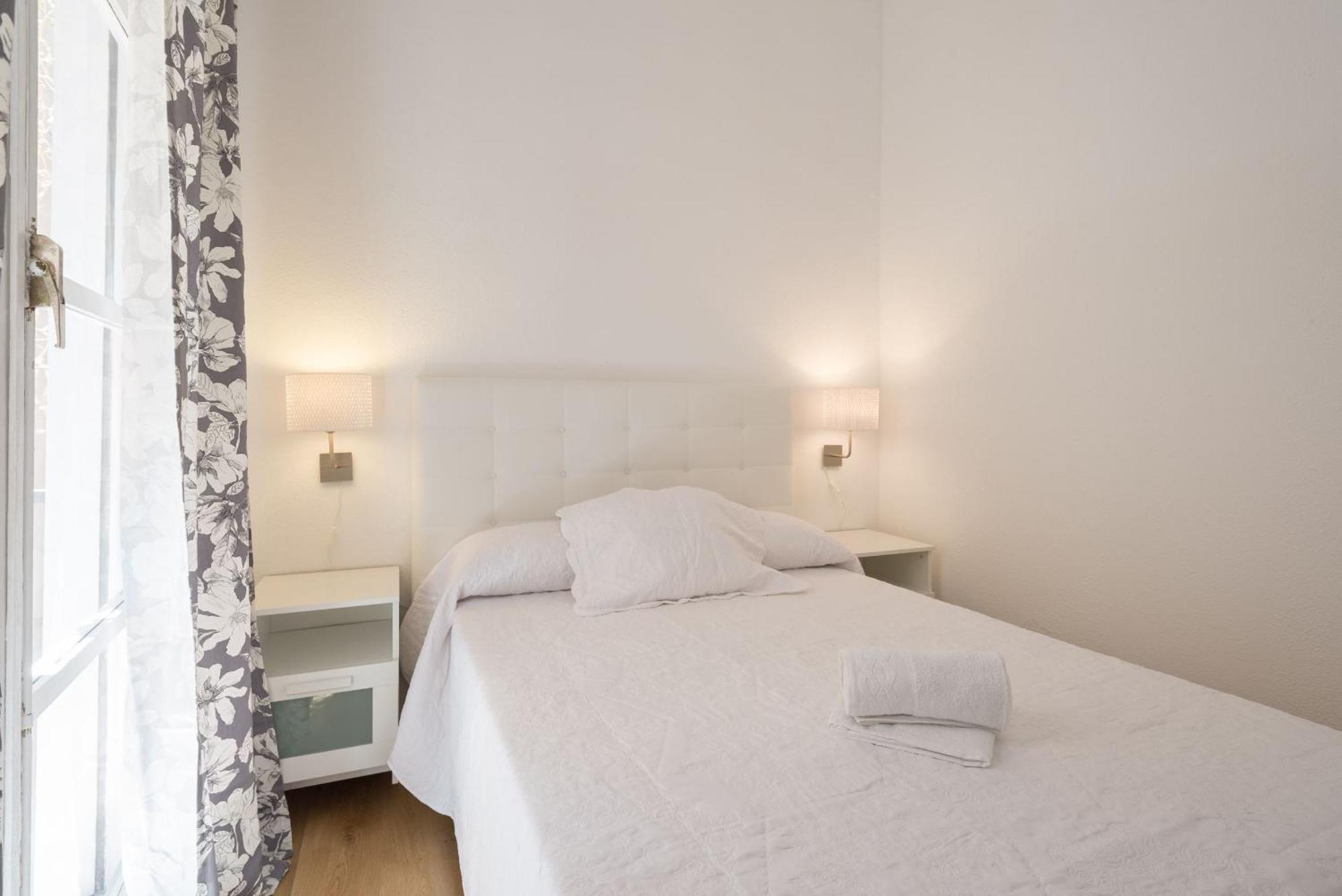 Cathedral Suites مالقة المظهر الخارجي الصورة