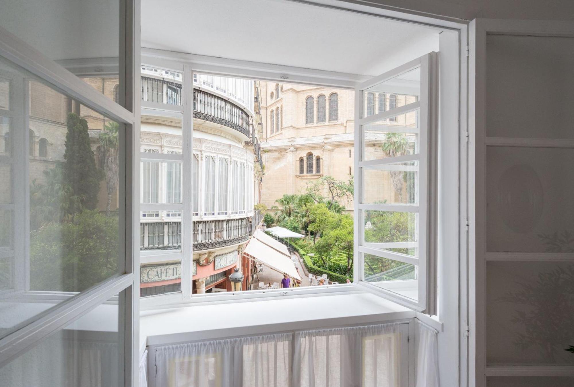 Cathedral Suites مالقة المظهر الخارجي الصورة